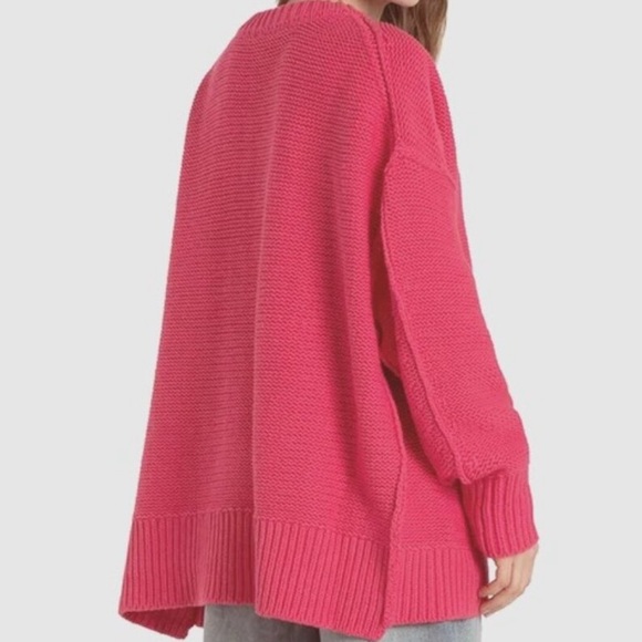 NWT FREE PEOPLE alli V neck chunky oversized sweater strawberry spritz size L - Picture 6 of 11